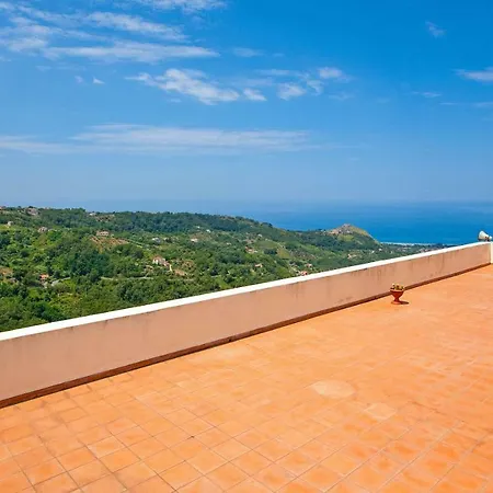 Hotel Alfonso Di Loria 2*